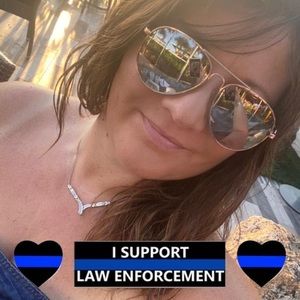 Meet your Posher, Pamela